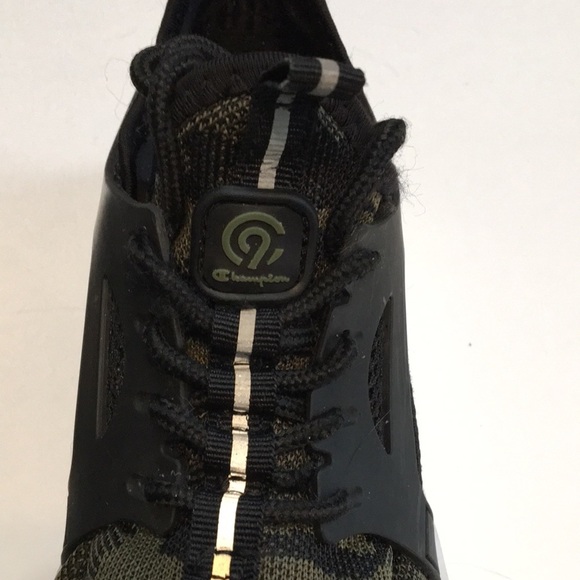 C9 by Champion Poise 2 Green Camo Sneakers (6) GUC - Picture 4 of 9